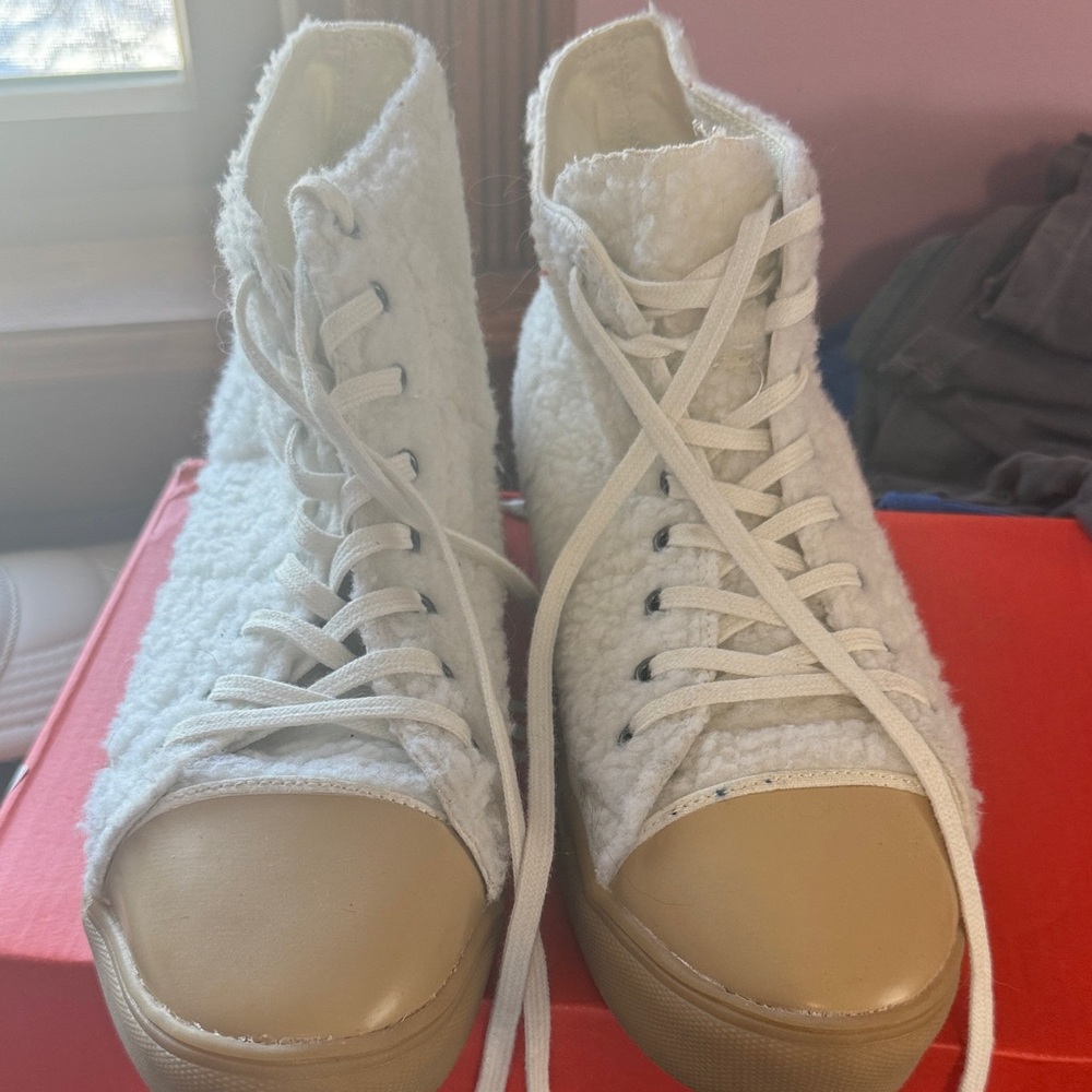 American Eagle Outfitters White and Tan High-Top Sneakers